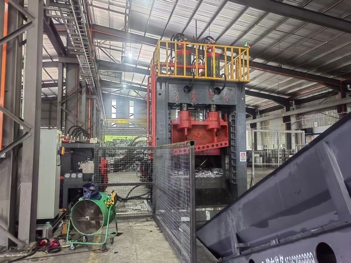 國(guó)外地區(qū)路友630龍門剪調(diào)試順利,稍后將正式展開生產(chǎn)